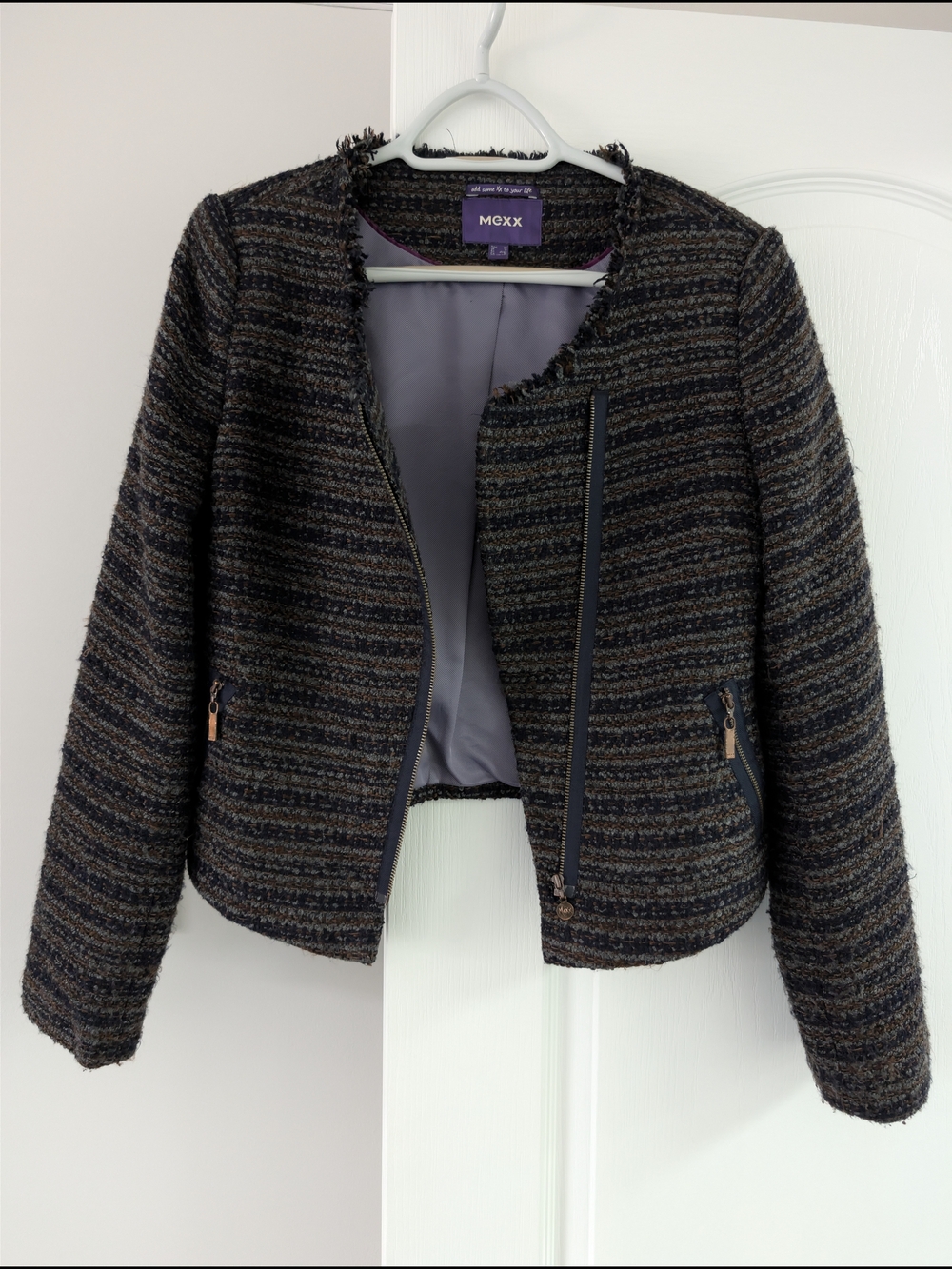 MEXX Women's Textured Zip-Front Jacket in Dark Navy/Brown